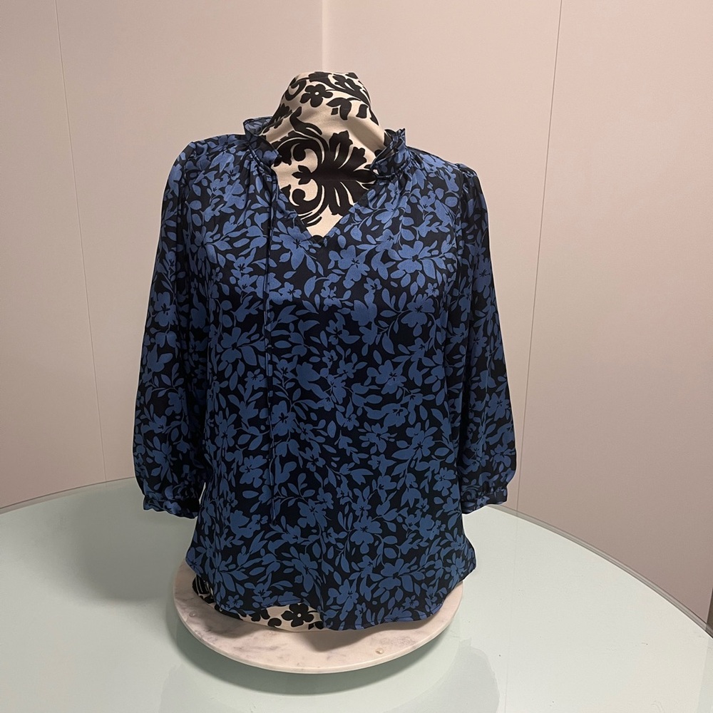 Vince Camuto Chic Blue and Black Floral Top